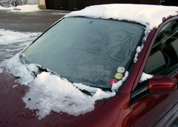 How to Defrost Windshield Without Heat