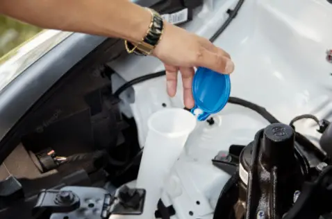 How to Keep Windshield Washer Fluid From Freezing