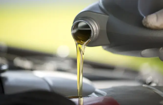 Can you mix 5w20 and 5w30 engine oil